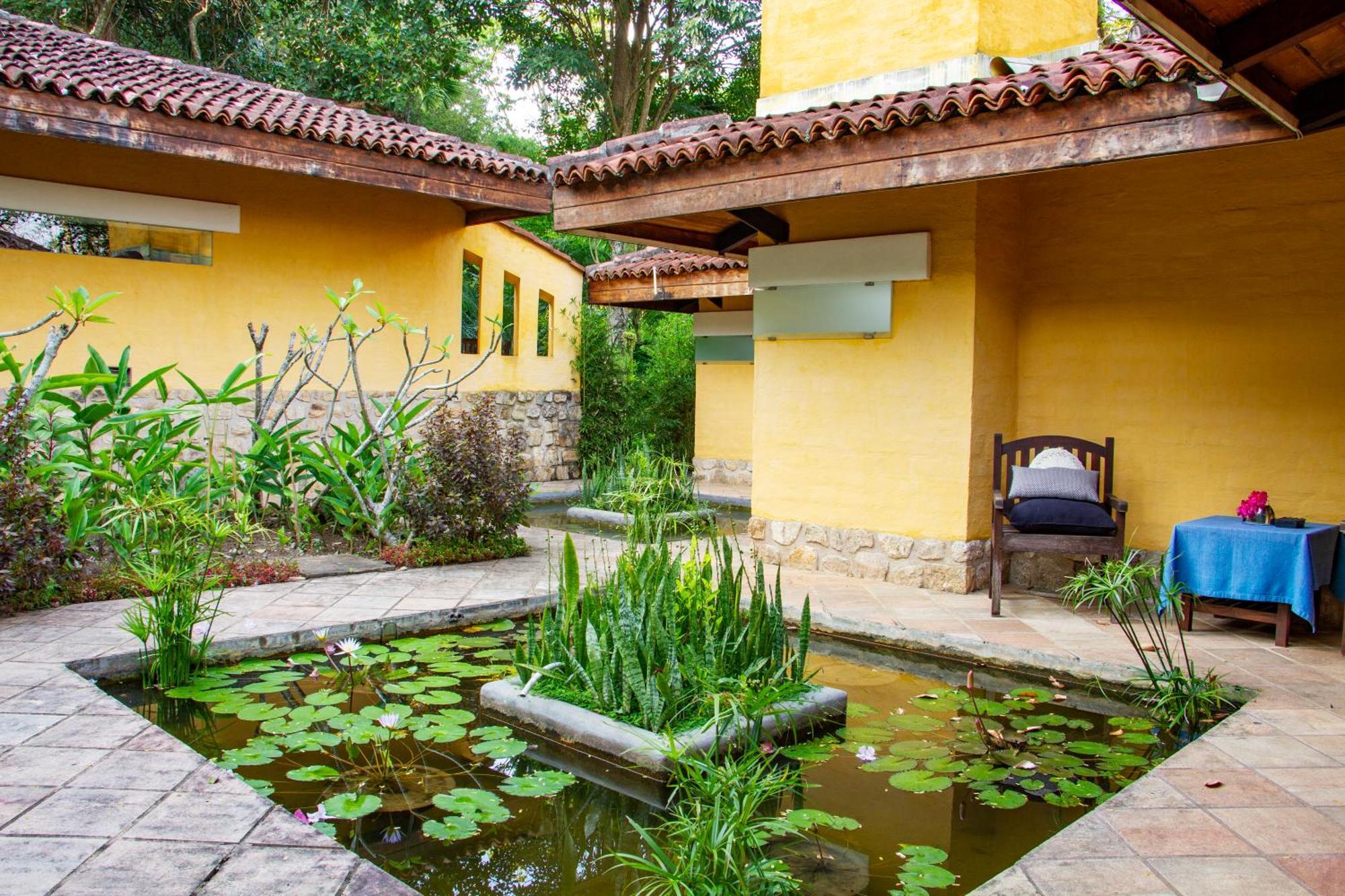 Bougainvillea Retreat Κάντι Εξωτερικό φωτογραφία